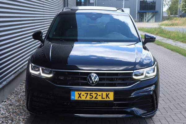 Volkswagen Tiguan 1.5 TSI | 3X R-Line - PANO - FACELIFT - VOL!