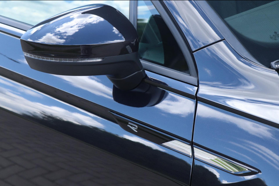 Volkswagen Tiguan 1.5 TSI | 3X R-Line - PANO - FACELIFT - VOL!