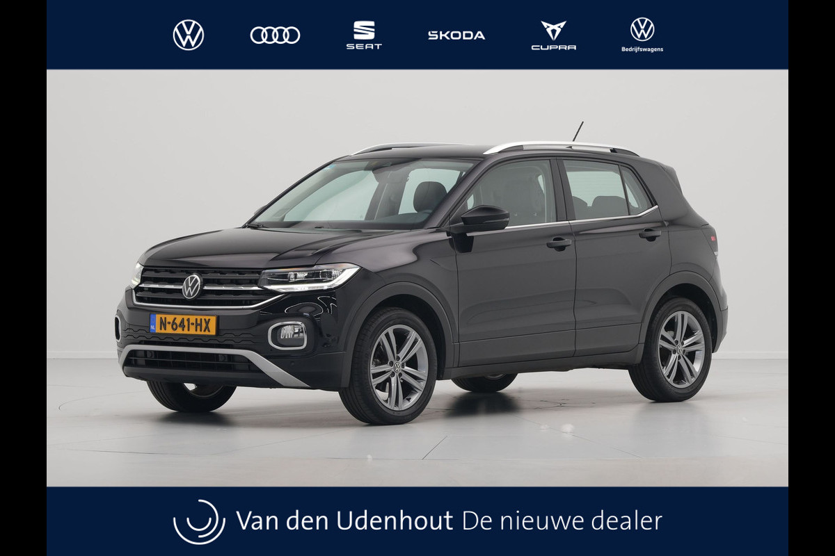 Volkswagen T-Cross 1.0 TSI 110pk Style Navigatie Trekhaak Camera Stoelverwarming 154 Volkswagen T-Cross 1.0 TSI 110pk Style Navigatie Trekhaak Camera Stoelverwarming 154