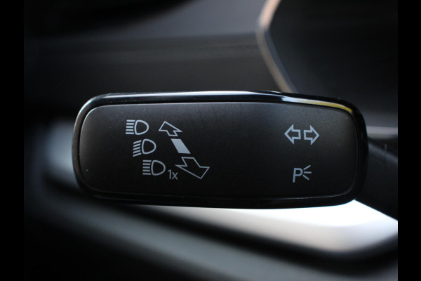 Škoda Octavia 1.0 TSI E-tec DSG Sport Business | Navigatie | Apple Carplay/Android Auto | Adaptive Cruise Control | Parkeersensoren | Blind Spot Assist | Climate Control | Lichtmetalen velgen | Getinte ramen