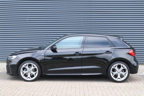Audi A1 Sportback 30 TFSI S Line | Carplay | PDC | Sfeerverlichting