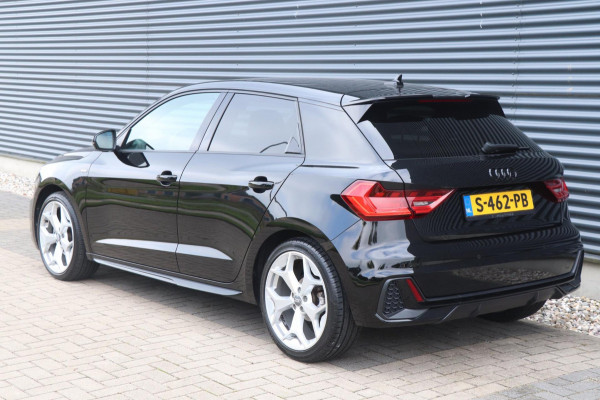 Audi A1 Sportback 30 TFSI S Line | Carplay | PDC | Sfeerverlichting