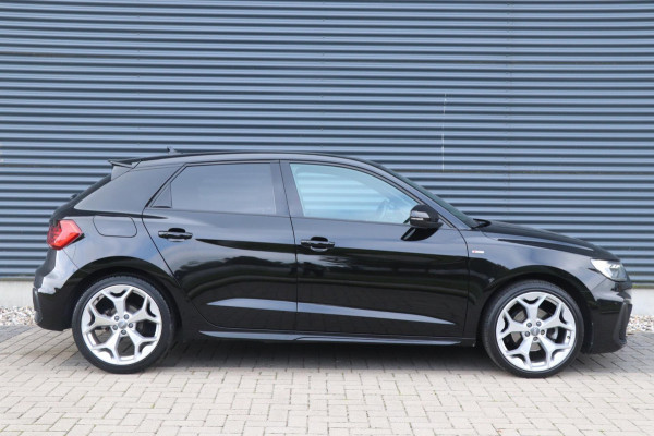 Audi A1 Sportback 30 TFSI S Line | Carplay | PDC | Sfeerverlichting