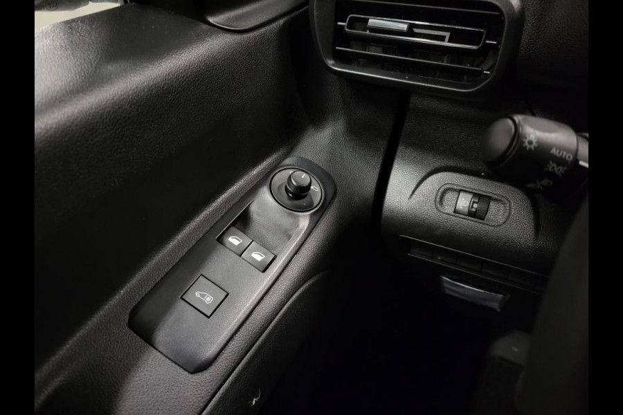 Peugeot Partner 1.5BlueHDI 100pk Trekhaak Imperiaal Euro 6! Peugeot Partner 1.5BlueHDI 100pk Trekhaak Imperiaal Euro 6!