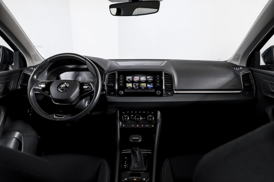 Škoda Karoq 1.5 TSI ACT 150 PK Business Edition - Automaat | Dig. Cockpit | Cruise | Stoel-+Stuurverw. | PDC | Camera | App. Connect | ECC | LED | LM 17" | 1944