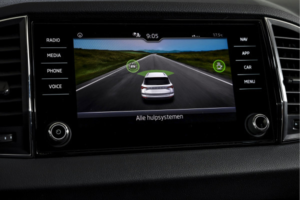 Škoda Karoq 1.5 TSI ACT 150 PK Business Edition - Automaat | Dig. Cockpit | Cruise | Stoel-+Stuurverw. | PDC | Camera | App. Connect | ECC | LED | LM 17" | 1944