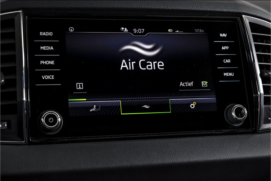 Škoda Karoq 1.5 TSI ACT 150 PK Business Edition - Automaat | Dig. Cockpit | Cruise | Stoel-+Stuurverw. | PDC | Camera | App. Connect | ECC | LED | LM 17" | 1944