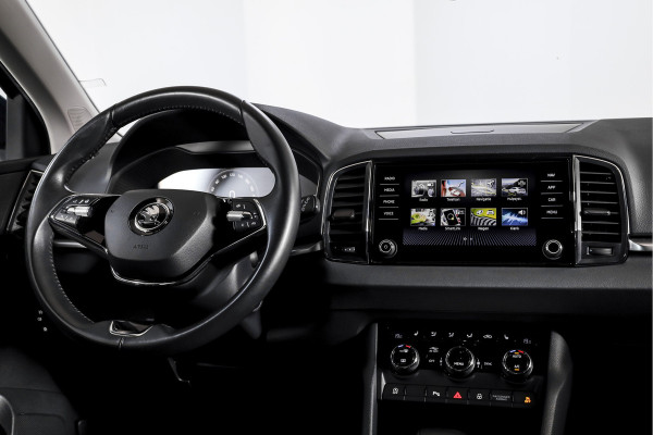 Škoda Karoq 1.5 TSI ACT 150 PK Business Edition - Automaat | Dig. Cockpit | Cruise | Stoel-+Stuurverw. | PDC | Camera | App. Connect | ECC | LED | LM 17" | 1944