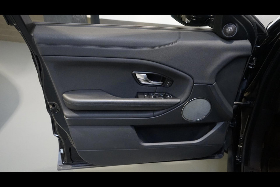 Land Rover Range Rover Evoque 2.0 Si4 SE 4WD AUTOMAAT-BLACK EDITION-CLIMA-CAMERA-DAB-LED-LEDER-NAVI-PANORAMA-WINTERPAKKET