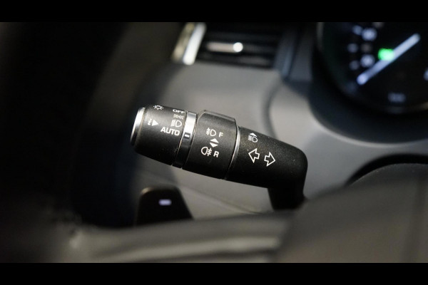 Land Rover Range Rover Evoque 2.0 Si4 SE 4WD AUTOMAAT-BLACK EDITION-CLIMA-CAMERA-DAB-LED-LEDER-NAVI-PANORAMA-WINTERPAKKET