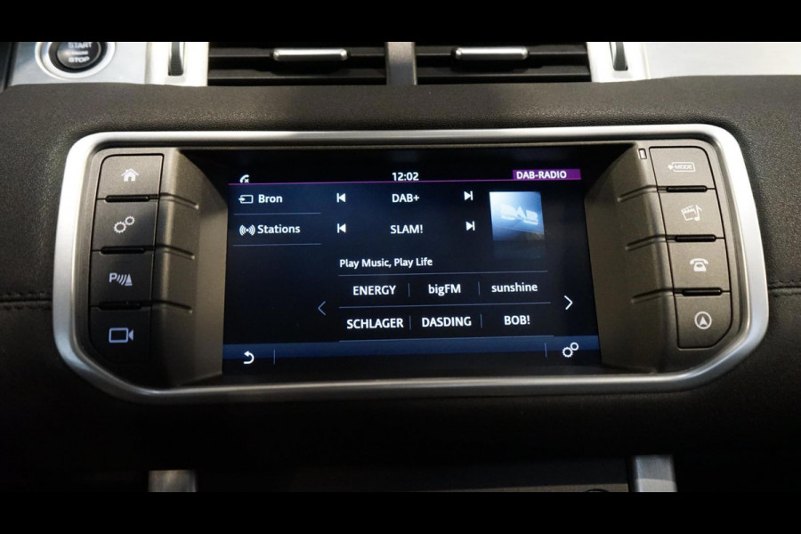 Land Rover Range Rover Evoque 2.0 Si4 SE 4WD AUTOMAAT-BLACK EDITION-CLIMA-CAMERA-DAB-LED-LEDER-NAVI-PANORAMA-WINTERPAKKET