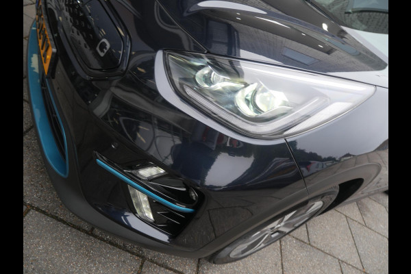 Kia e-Niro ExecutiveLine 64 kWh | 3Fase | Schuif/kantel dak | Stoel verwarming / ventilatie |