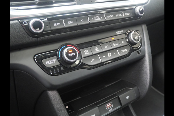Kia e-Niro ExecutiveLine 64 kWh | 3Fase | Schuif/kantel dak | Stoel verwarming / ventilatie |