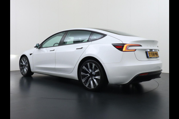 Tesla Model 3 Long Range AWD 78 kWh 1e Eigenaar | Origineel NL | BTW-Verrekenbaar | Fabrieksgarantie t/m 2027|