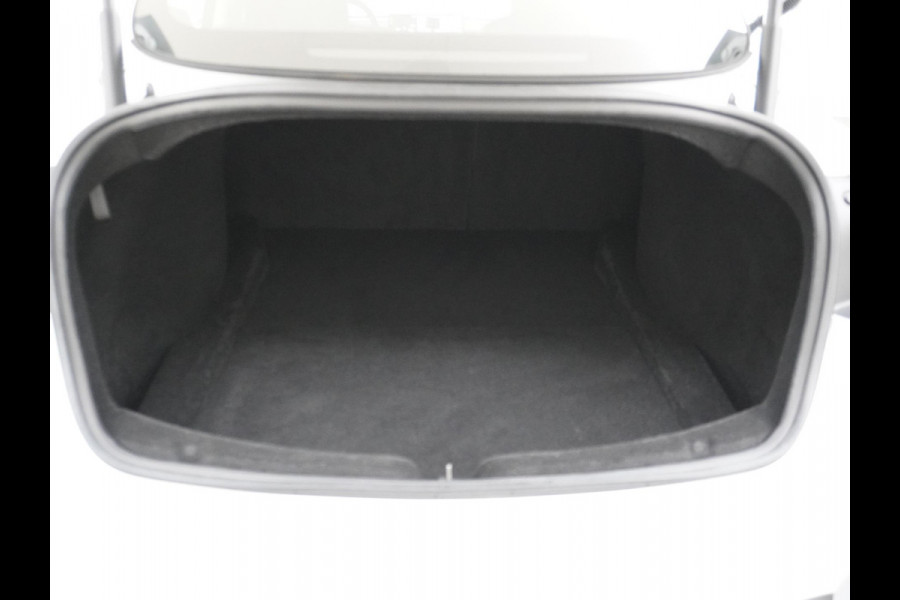 Tesla Model 3 Long Range AWD 78 kWh 1e Eigenaar | Origineel NL | BTW-Verrekenbaar | Fabrieksgarantie t/m 2027|