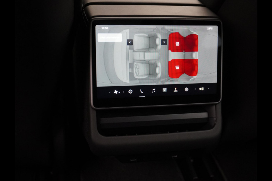 Tesla Model 3 Long Range AWD 78 kWh 1e Eigenaar | Origineel NL | BTW-Verrekenbaar | Fabrieksgarantie t/m 2027|