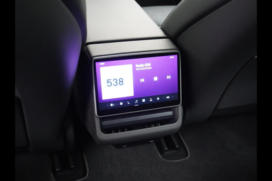 Tesla Model 3 Long Range AWD 78 kWh 1e Eigenaar | Origineel NL | BTW-Verrekenbaar | Fabrieksgarantie t/m 2027|