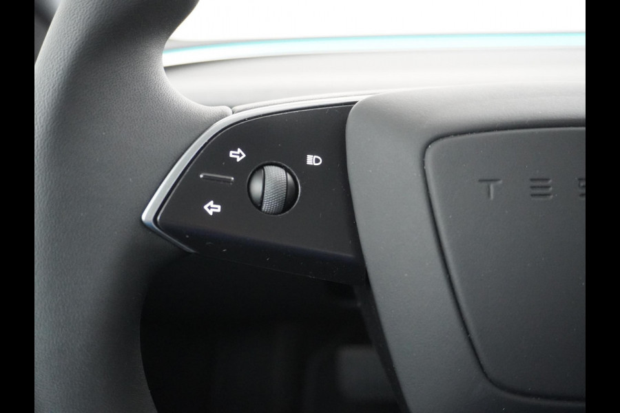 Tesla Model 3 Long Range AWD 78 kWh 1e Eigenaar | Origineel NL | BTW-Verrekenbaar | Fabrieksgarantie t/m 2027|