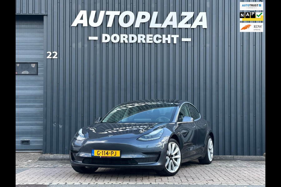 Tesla Model 3 Standard RWD Plus 60 kWh
