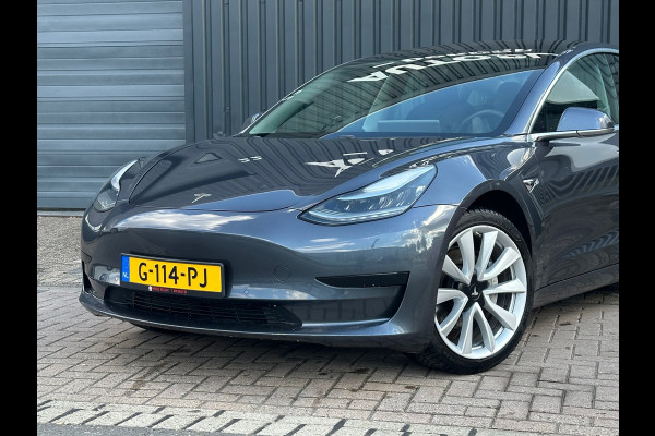 Tesla Model 3 Standard RWD Plus 60 kWh