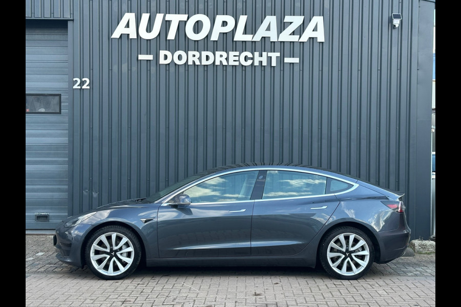 Tesla Model 3 Standard RWD Plus 60 kWh