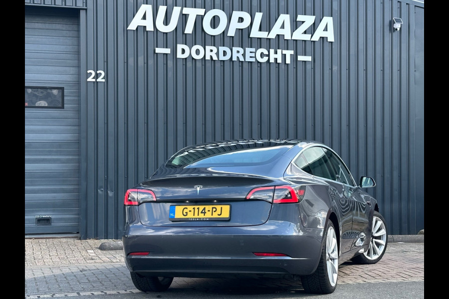 Tesla Model 3 Standard RWD Plus 60 kWh