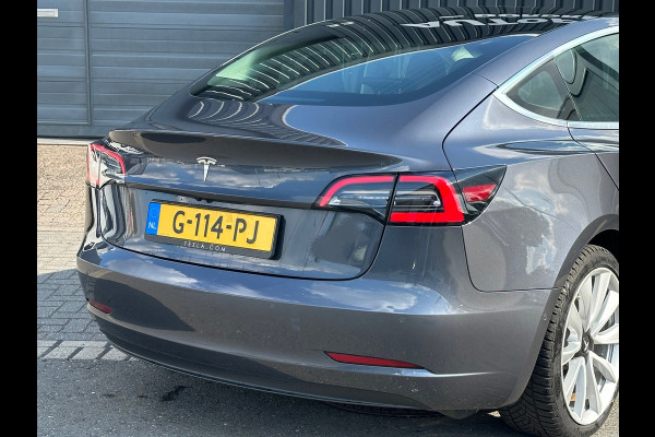 Tesla Model 3 Standard RWD Plus 60 kWh