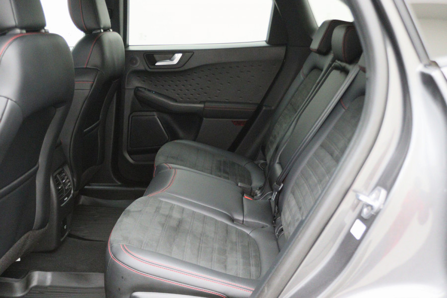 Ford Kuga 2.5 PHEV ST-Line Virtual Cockpit, ACC, Head-Up, B&O, Camera, Apple Carplay, Carbon, 18''