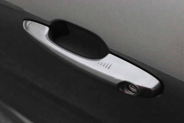 Ford Kuga 2.5 PHEV ST-Line Virtual Cockpit, ACC, Head-Up, B&O, Camera, Apple Carplay, Carbon, 18''