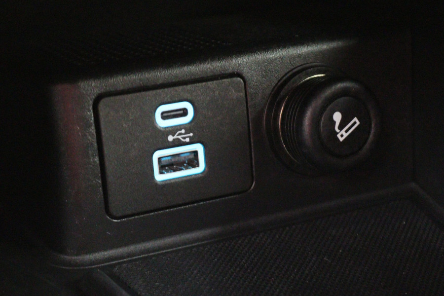 Ford Kuga 2.5 PHEV ST-Line Virtual Cockpit, ACC, Head-Up, B&O, Camera, Apple Carplay, Carbon, 18''