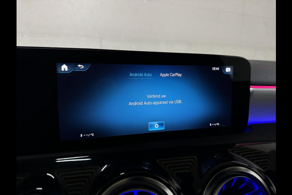 Mercedes-Benz CLA-Klasse Shooting Brake 200 AMG Designo Matt Sfeer