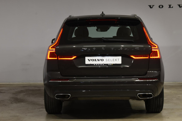 Volvo XC60 B5 264PK Automaat Inscription / Navigatie / 360 Camera / Adaptieve Cruise Control / Leder / LM Velgen / Trekhaak /