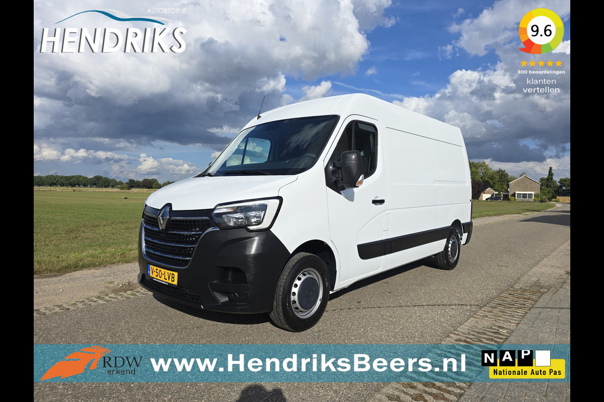 Renault Master T35 2.3 dCi 135 L2 H2 - 135 Pk - Euro 6 - Airco - Cruise Control Renault Master T35 2.3 dCi 135 L2 H2 - 135 Pk - Euro 6 - Airco - Cruise Control