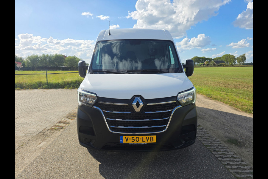 Renault Master T35 2.3 dCi 135 L2 H2 - 135 Pk - Euro 6 - Airco - Cruise Control