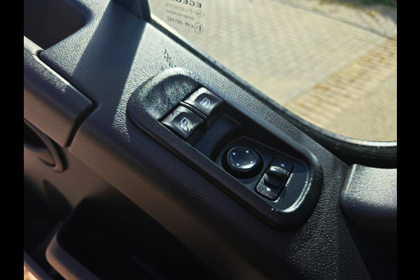 Renault Master T35 2.3 dCi 135 L2 H2 - 135 Pk - Euro 6 - Airco - Cruise Control
