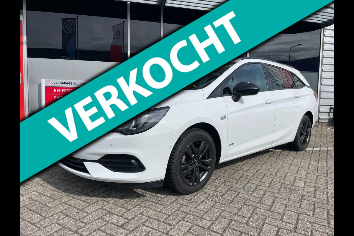 Opel Astra Sports Tourer 1.2 Design & Tech / camera / trekhaak Opel Astra Sports Tourer 1.2 Design & Tech / camera / trekhaak