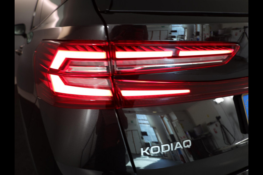 Škoda Kodiaq 1.5 TSI MHEV Business Edition 7p. 150 PK DSG | Verlengde garantie | 7 PERSOONS | Trekhaak | LED Matrix koplampen |