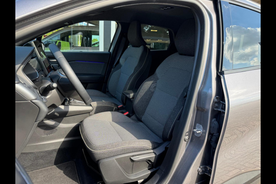 Renault Captur 1.6 E-Tech Full Hybrid 145 techno Nieuw Model! Navi / LM 17'' / camera / Apple & Android auto / P-sensoren