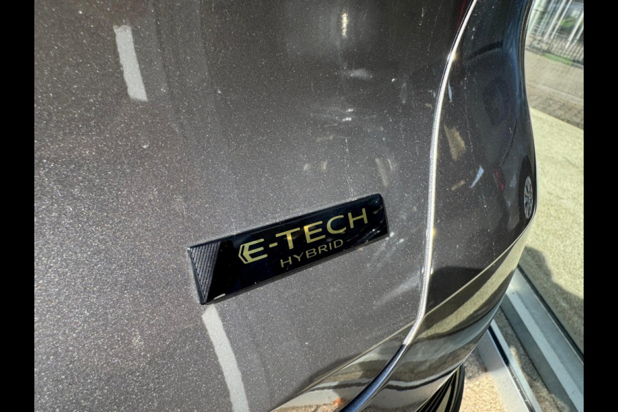 Renault Captur 1.6 E-Tech Full Hybrid 145 techno Nieuw Model! Navi / LM 17'' / camera / Apple & Android auto / P-sensoren