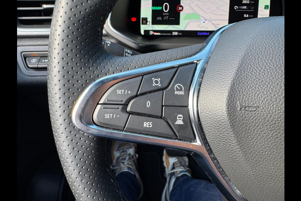 Renault Captur 1.6 E-Tech Full Hybrid 145 techno Nieuw Model! Navi / LM 17'' / camera / Apple & Android auto / P-sensoren