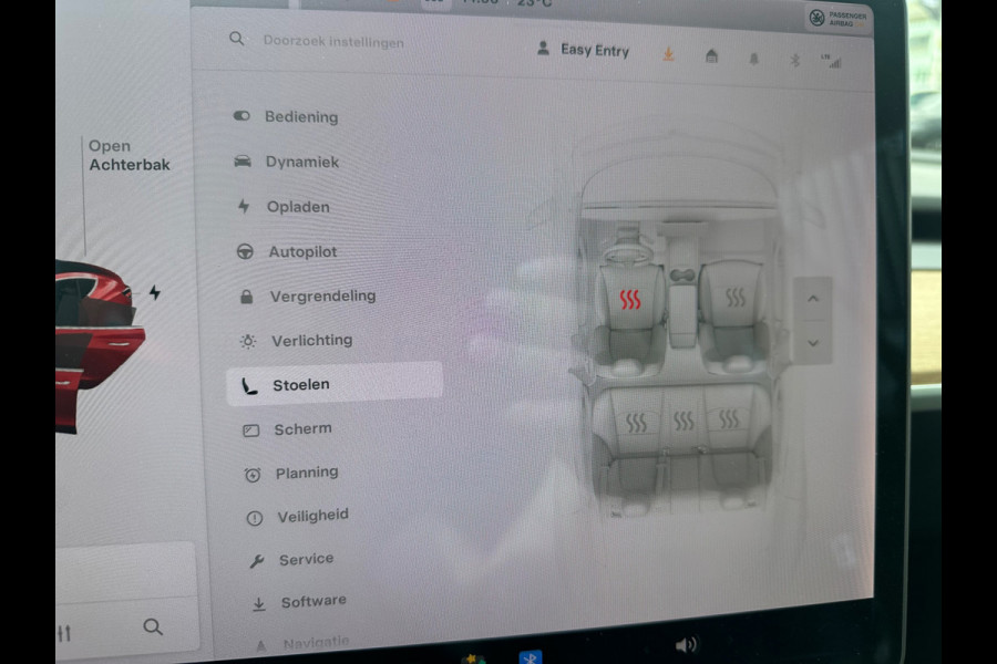 Tesla Model 3 Long Range AWD 75 kWh SOH 89€
