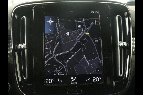 Volvo XC40 2.0 T5 R Design Luxury Line | Panoramadak | Adaptive cruise | 360 Camera | Stoel & stuurverwarming | 20'' | Carplay | Harman/Kardon | Navigatie | Leder/Alcanatara | Full LED | Memory