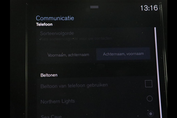 Volvo XC40 2.0 T5 R Design Luxury Line | Panoramadak | Adaptive cruise | 360 Camera | Stoel & stuurverwarming | 20'' | Carplay | Harman/Kardon | Navigatie | Leder/Alcanatara | Full LED | Memory