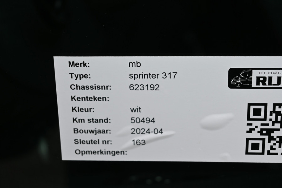 Mercedes-Benz Sprinter 317 CDI L3H2 RWD 3500 kg Trekhaak, Geveerde stoel, MBUX met camera