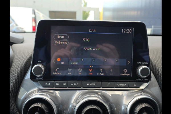 Nissan Juke 1.0 DIG-T Acenta Comfort pack | Automaat | Stoelverwarming | Trekhaak | Achteruitrijcamera |