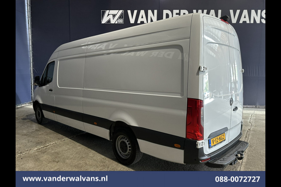 Mercedes-Benz Sprinter 315 CDI 150pk L3H2 Euro6 Airco | 360 Graden Camera | Navigatie | Apple Carplay | Android Auto | Cruisecontrol, Chauffeursstoel, Trekhaak, Stoelverwarming, 270 Gr. achterdeuren, Bijrijdersbank, Parkeersensoren