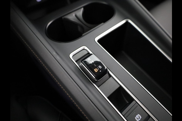 Škoda Enyaq 85 Business Edition 286 pk | Leder | 19 inch lichtmetalen velgen Škoda Enyaq 85 Business Edition 286 pk | Leder | 19 inch lichtmetalen velgen