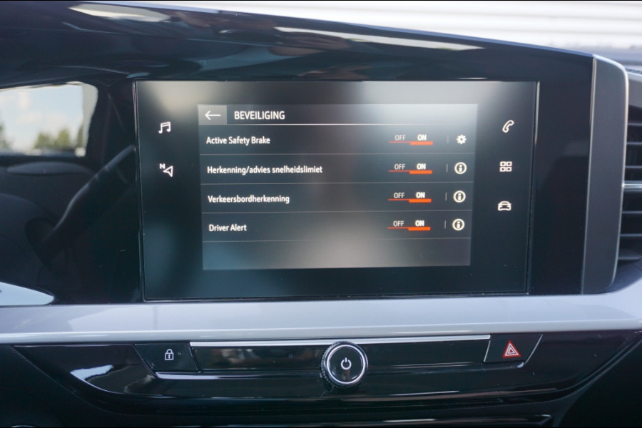 Opel Mokka Electric 50KWh Level 3 CARPLAY | CAMERA | FULL-LED | CRUISE | 100% ELEKT!