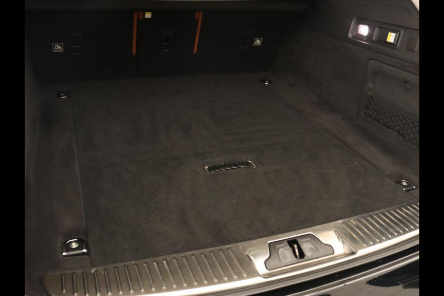 Jaguar XF 2.0 Portfolio | Panoramadak | Leder | Achterbankverwarming | Camera | Navigatie | Xenon | Parkeerhulp | Stoel & stuurverwarming