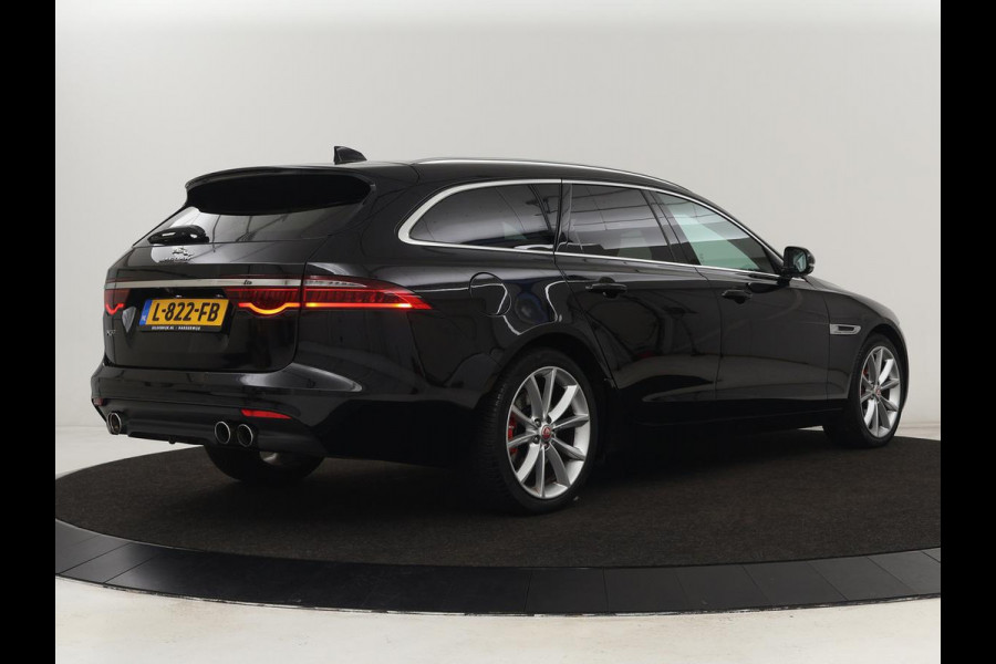 Jaguar XF 2.0 Portfolio | Panoramadak | Leder | Achterbankverwarming | Camera | Navigatie | Xenon | Parkeerhulp | Stoel & stuurverwarming